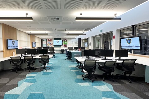 DT room.jpg